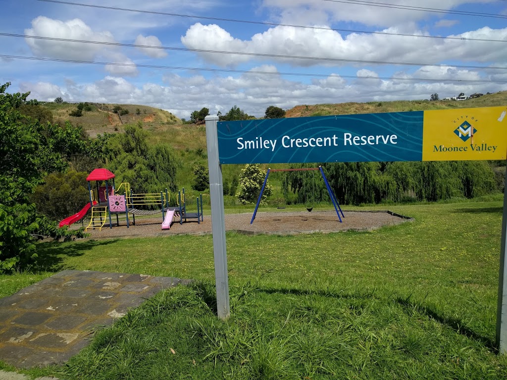 Smiley Cresent Reserve | park | 2 Smiley Cres, Aberfeldie VIC 3040, Australia