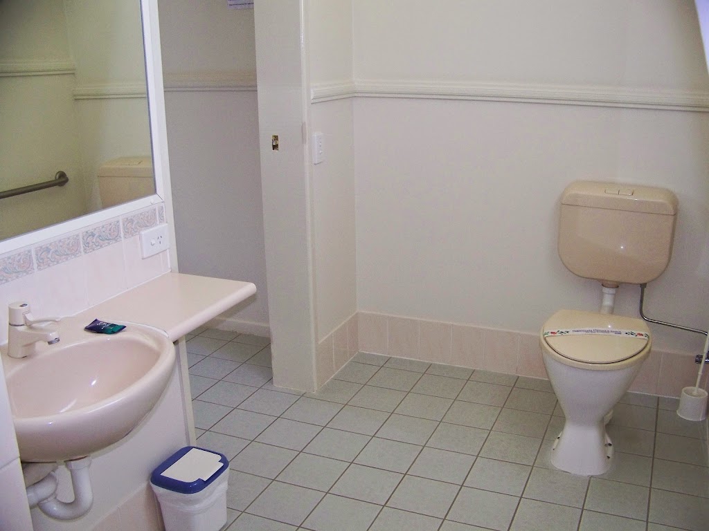 Country Way Motor-Inn | 17 Emma St, Cunnamulla QLD 4490, Australia | Phone: (07) 4655 0555