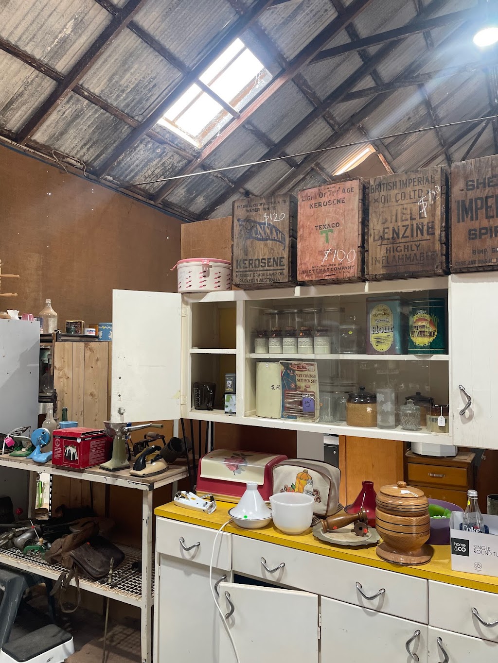 Murphys Vintage Wares | 13 Jacaranda St, Red Cliffs VIC 3496, Australia | Phone: 0447 045 114