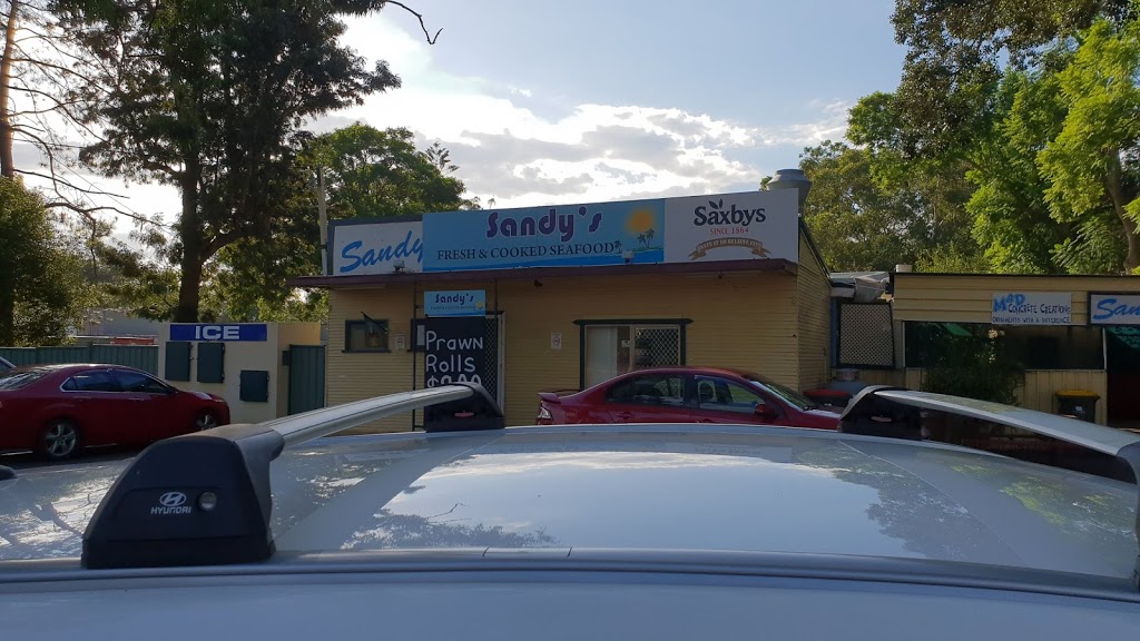 Sandys Famous Seafoods | 2200 Pacific Hwy, Heatherbrae NSW 2324, Australia | Phone: (02) 4987 2015