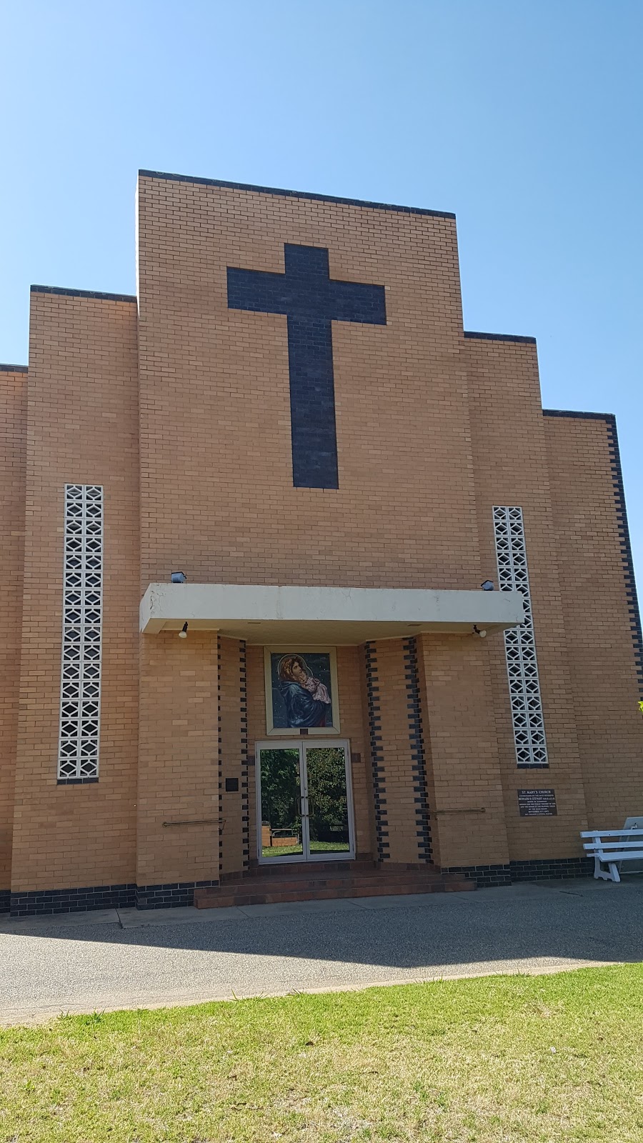 St Marys Catholic Church | church | 78 High St, Rutherglen VIC 3685, Australia | 0260329468 OR +61 2 6032 9468
