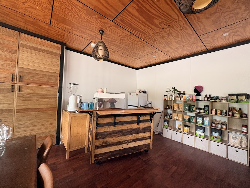 Earth Side Wellness Hub | 13 Anzac Parade, Finch Hatton QLD 4756, Australia | Phone: 0431 220 790