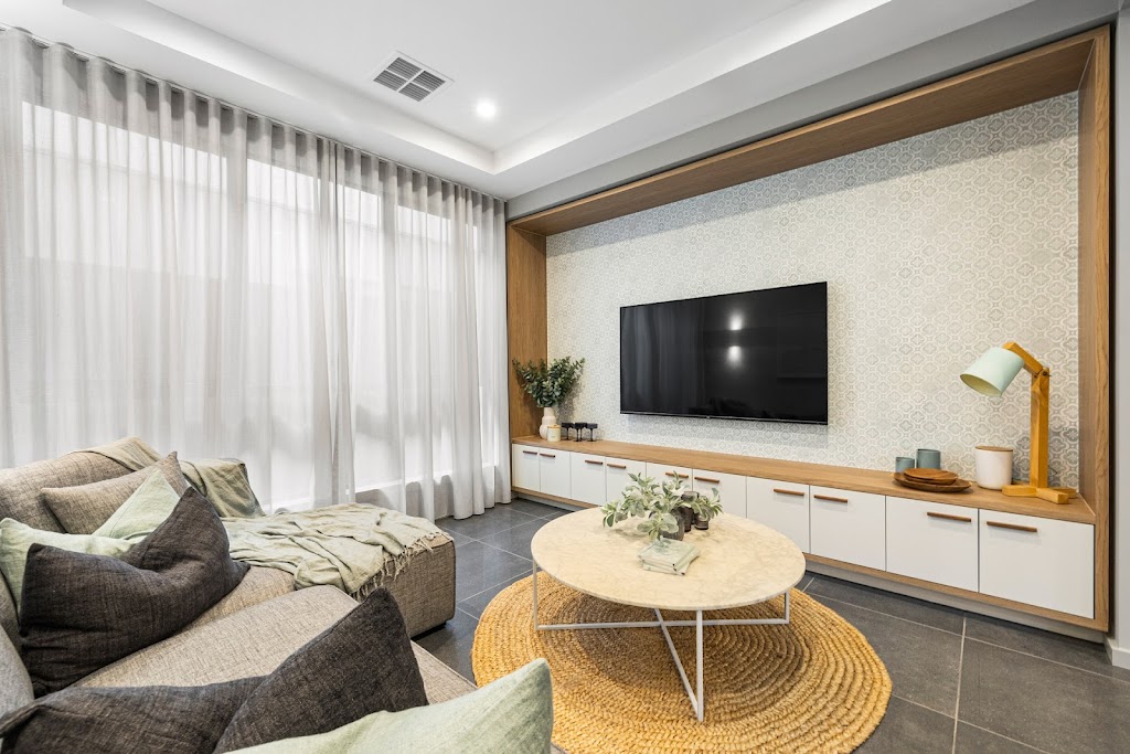 Home Group - Alamora Estate, Tarneit | 5 Generosa Grv, Tarneit VIC 3029, Australia | Phone: (03) 9134 9555