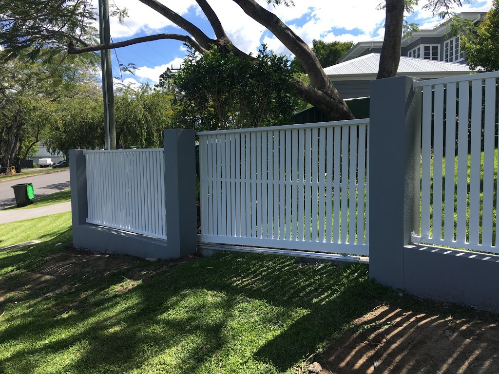 Custom Auto Gates & Fencing | 499 Warwick Rd, Yamanto QLD 4305, Australia | Phone: (07) 3102 1801