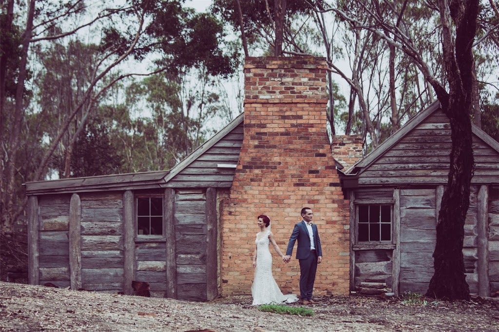 RJ Wedding & Elopement Photography | 65 Wickham Rd, Hampton East VIC 3188, Australia | Phone: 0433 128 571