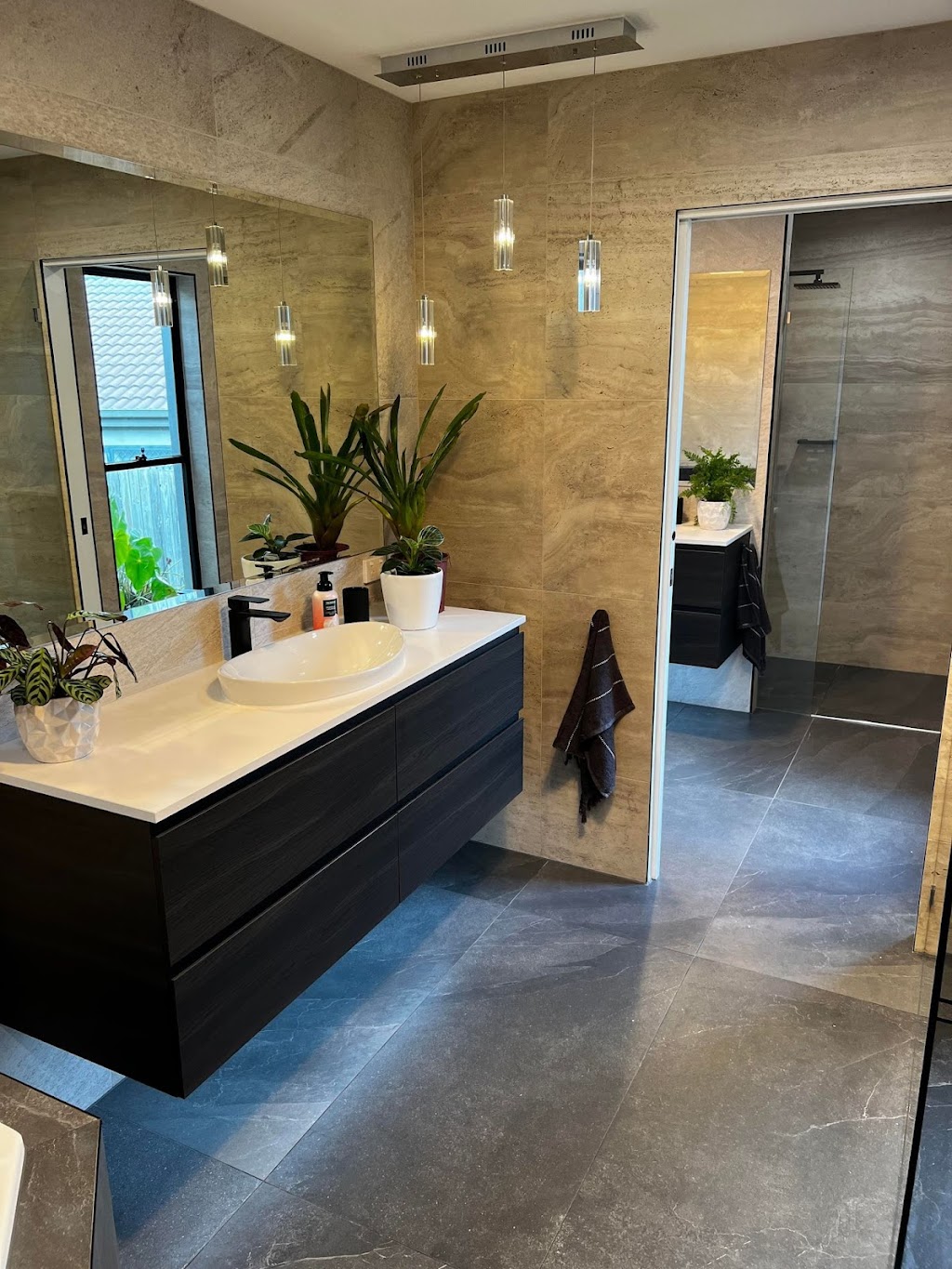 QTG Bathroom Renovations | Arrabri Ave, Mount Ommaney QLD 4074, Australia | Phone: 0412 161 884