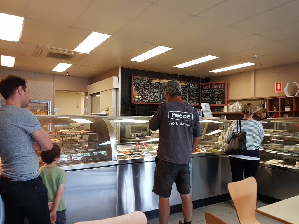 Gisborne Bakehouse Cafe | 28 Aitken St, Gisborne VIC 3437, Australia | Phone: (03) 5428 2929