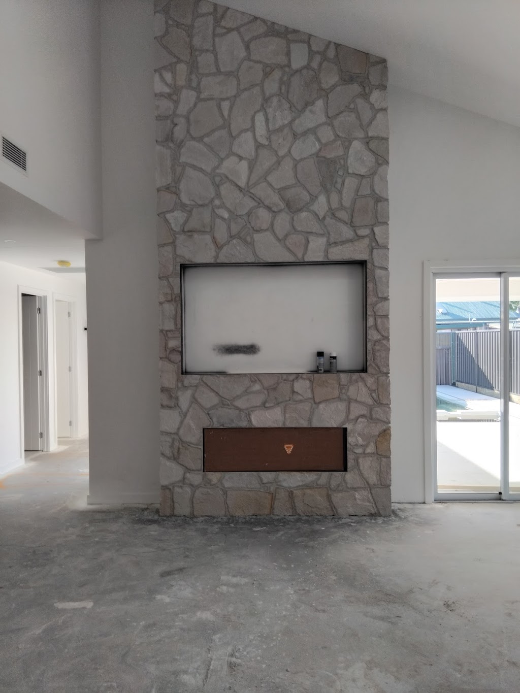 STONE CLADDING CO | 9 Burlington Cl, Cameron Park NSW 2285, Australia | Phone: 0474 257 060