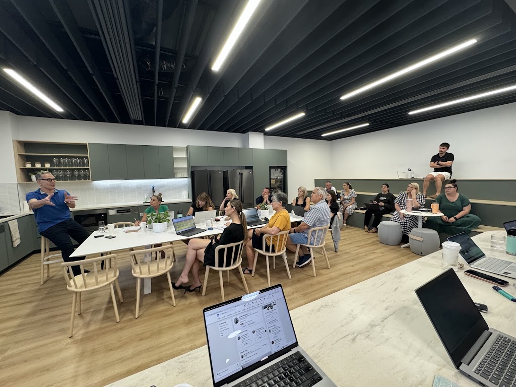 Digital Live | 86 Hornsey Rd, Anstead QLD 4070, Australia | Phone: 0457 763 820