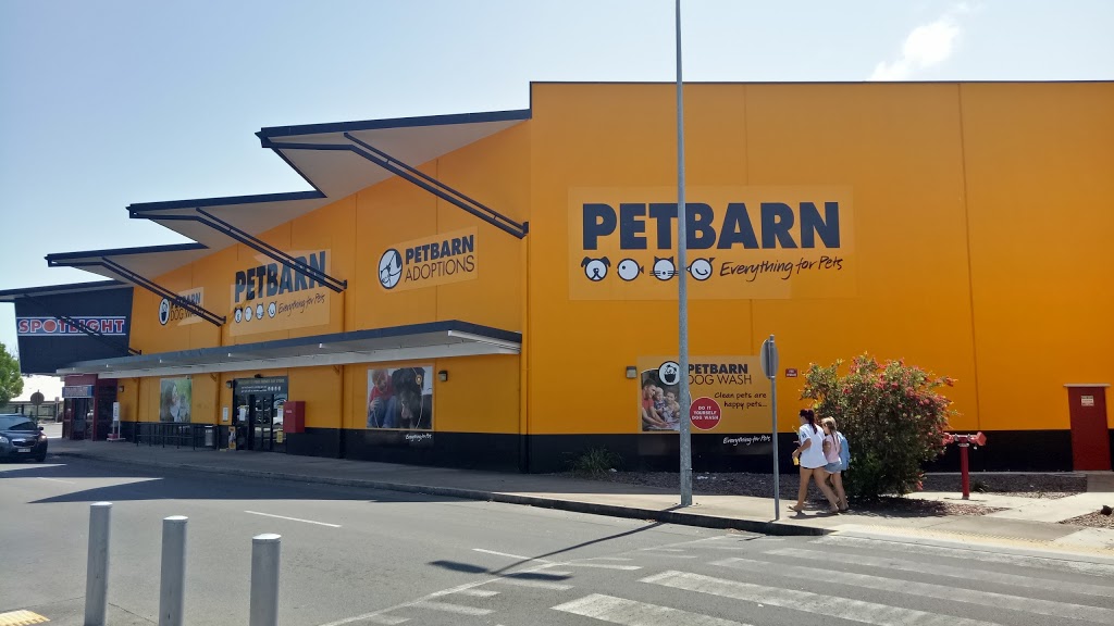 Petbarn Hervey Bay | pet store | Stockland Hervey Bay, 6 Central Ave, Urraween QLD 4655, Australia | 0731813293 OR +61 7 3181 3293