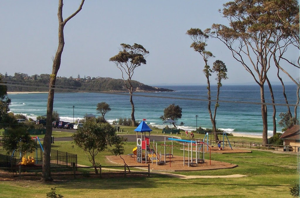 Breakers Apartments Mollymook | 62 Ocean St, Mollymook NSW 2539, Australia | Phone: (02) 4454 2154