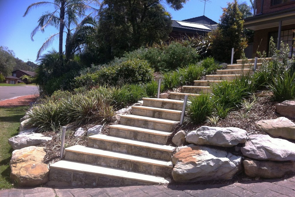 Designer Garden Landscapes | 26 Mawhinney Rd, Glenview QLD 4553, Australia | Phone: 0418 537 523