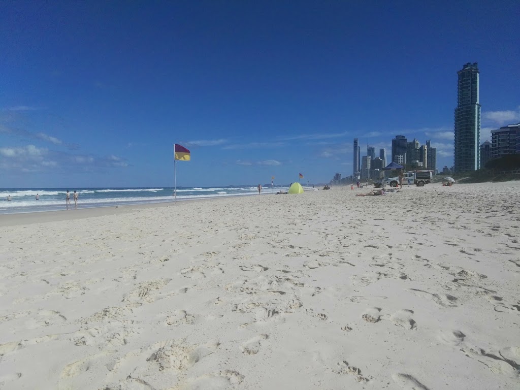 Beachside Tower | 3545 Main Beach Parade, Main Beach QLD 4217, Australia | Phone: (07) 5591 7033