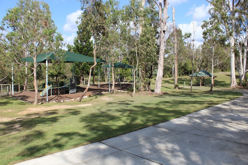 Azure Park | park | 36 Azure Ave, Redland Bay QLD 4165, Australia | 0738298999 OR +61 7 3829 8999