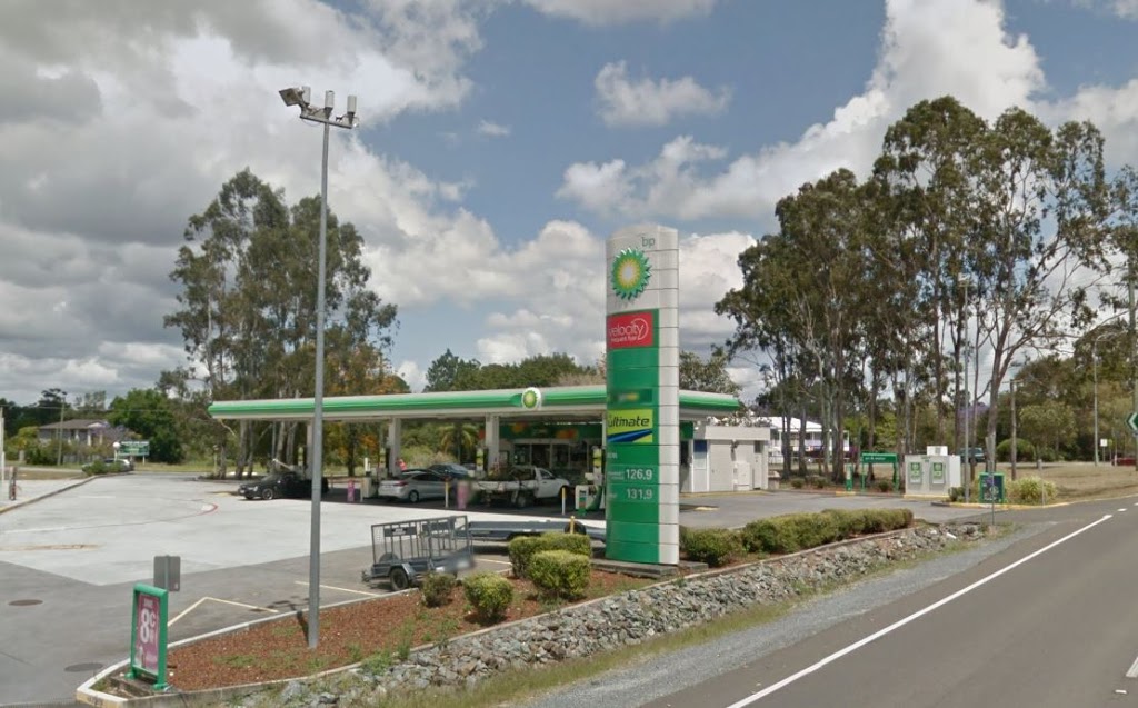 BP | gas station | Nerang St & Kingston St, Waterford QLD 4133, Australia | 0732008564 OR +61 7 3200 8564