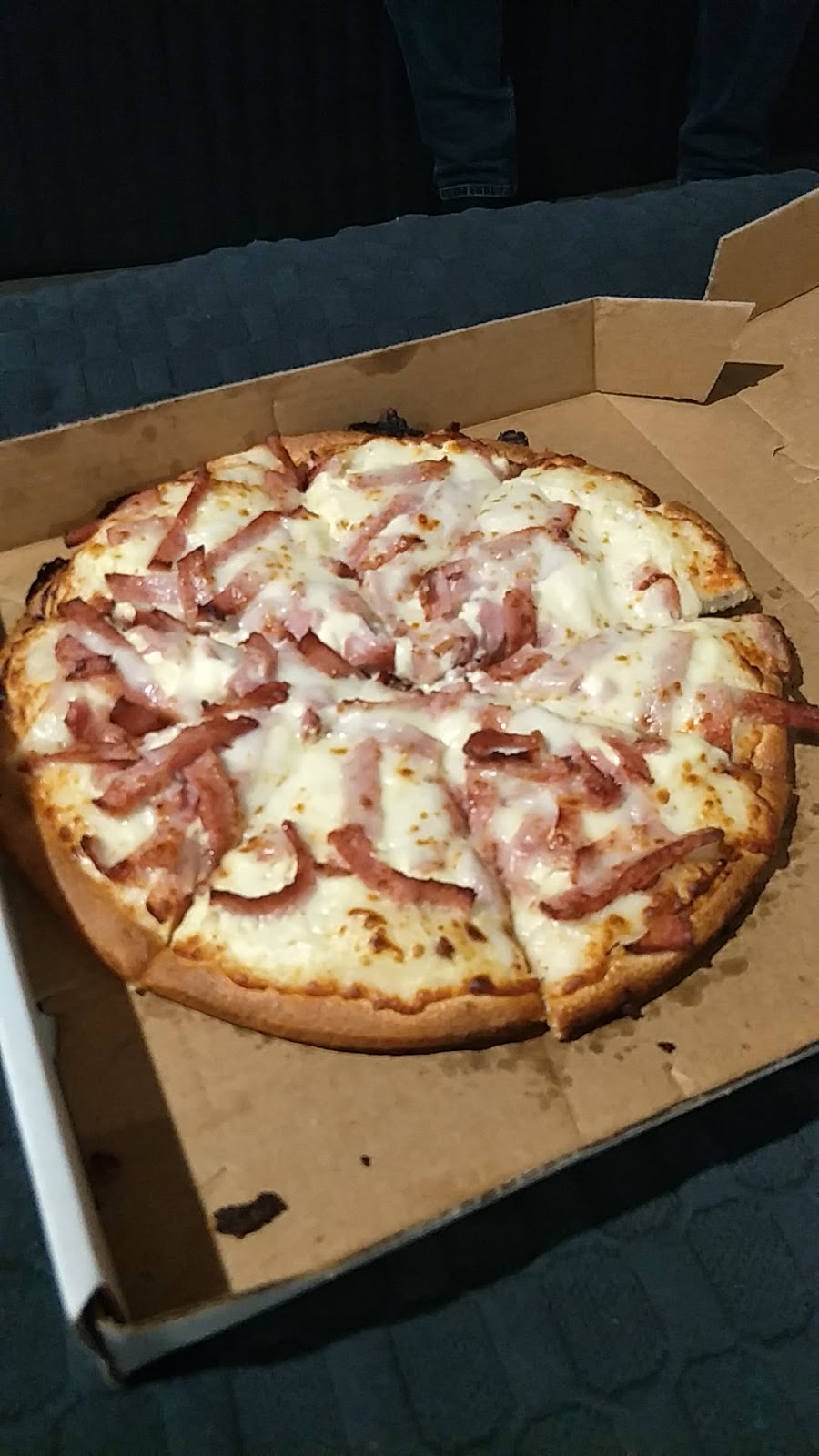 Dominos Pizza Warwick (QLD) | 26 Albion St, Warwick QLD 4370, Australia | Phone: (07) 4667 6520