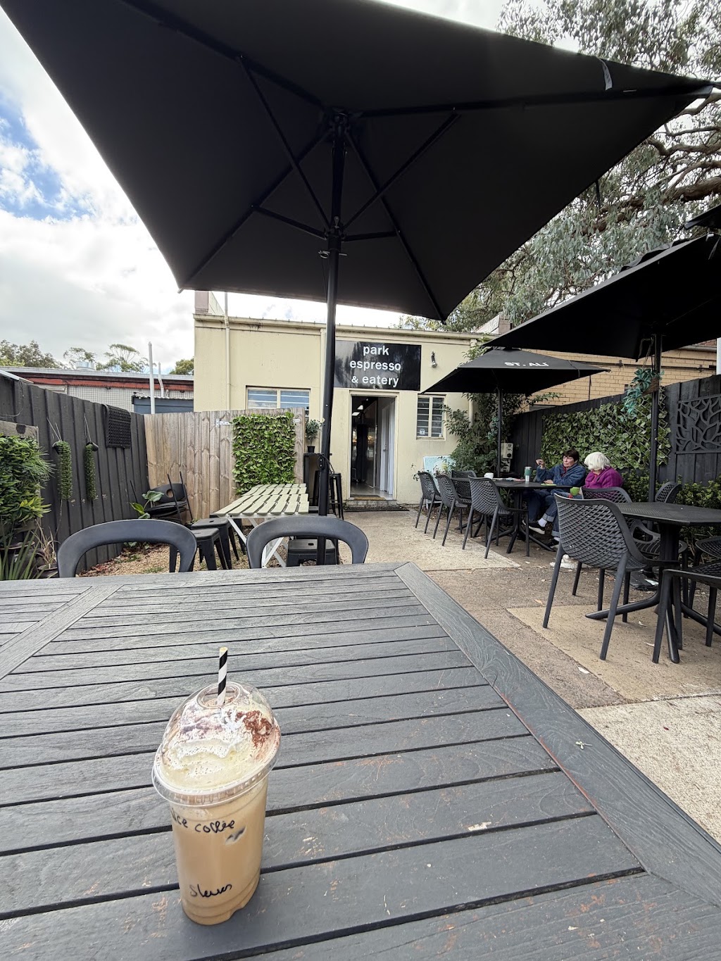 Park Espresso and Eatery | 598 Park Rd, Park Orchards VIC 3114, Australia | Phone: (03) 9876 7594