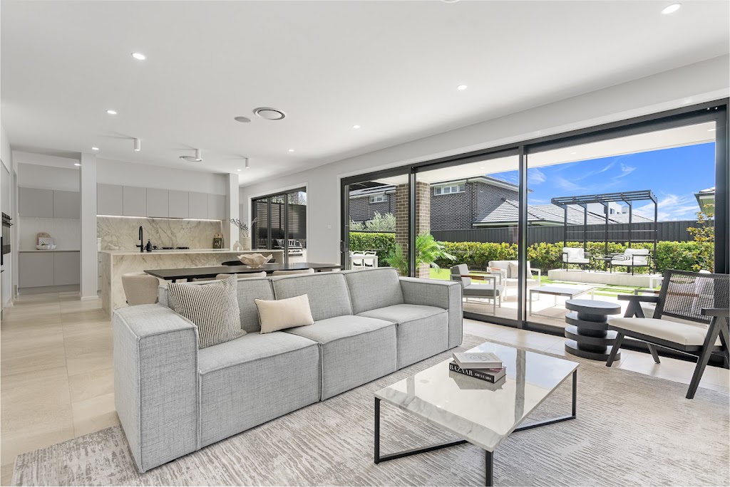 King Homes NSW - HomeWorld Box Hill | 17 Noah St, Box Hill NSW 2765, Australia | Phone: (02) 8795 0022