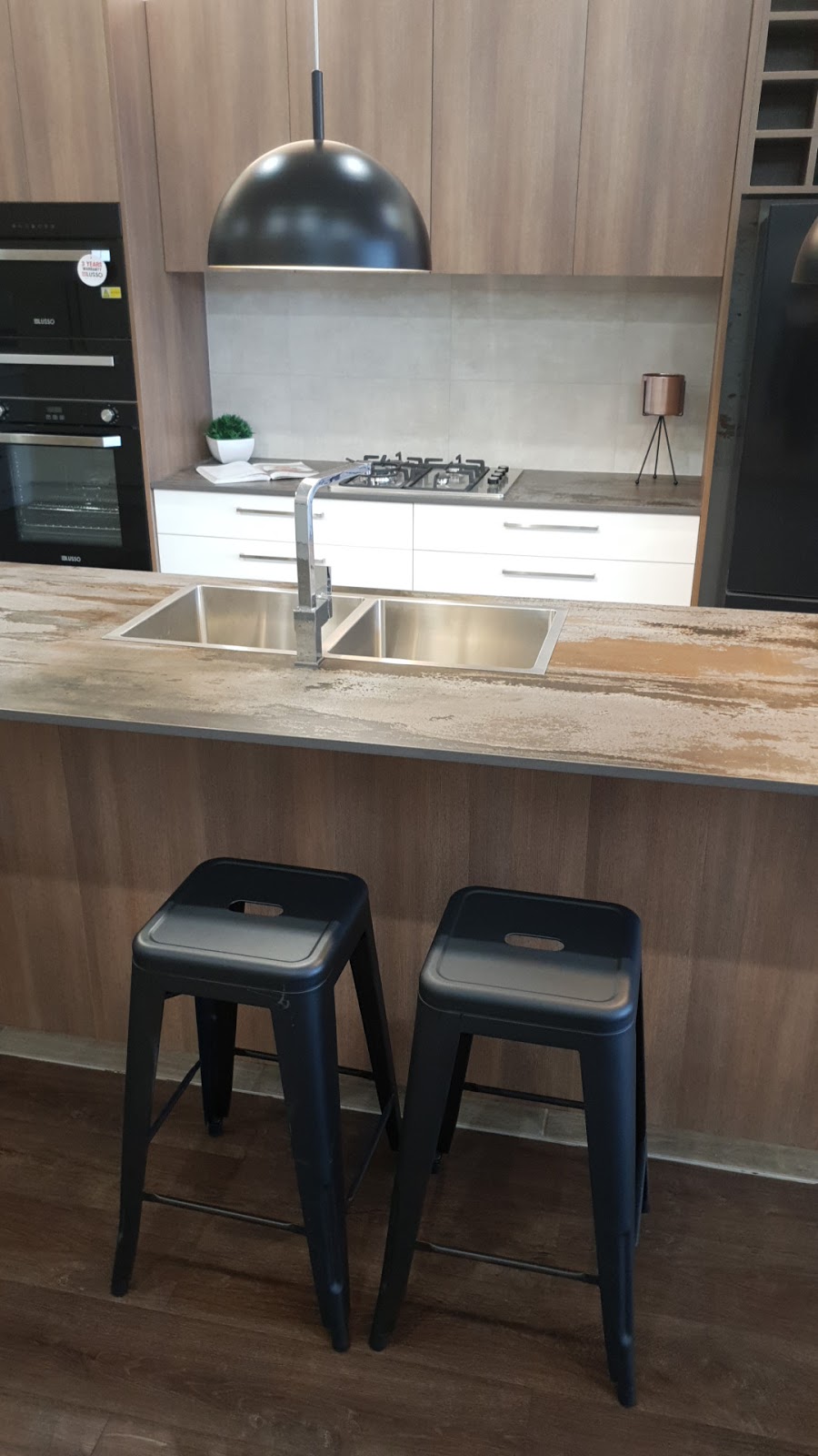 Lakeview Kitchens | 276 Main Rd, Fennell Bay NSW 2283, Australia | Phone: (02) 4959 1217
