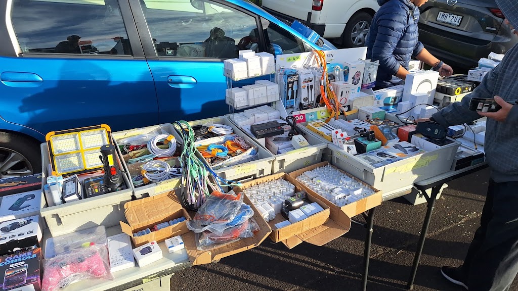 Wantirna Trash & Treasure Market | 251 Mountain Hwy, Wantirna VIC 3152, Australia | Phone: (02) 9607 5255