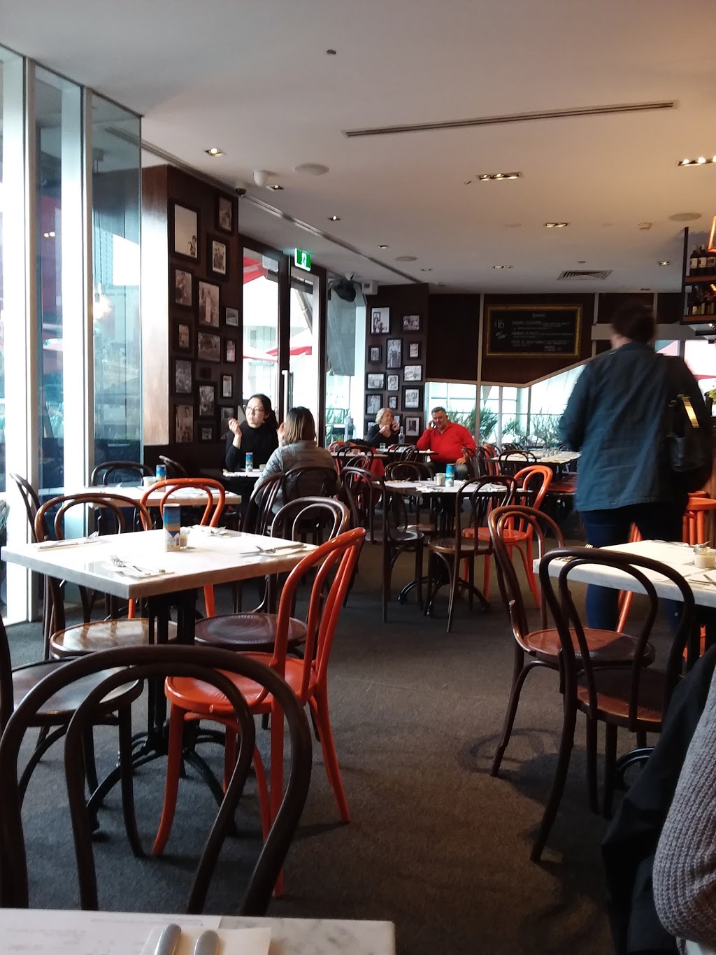 Il Pom Italian Fed Square | 2 Swanston St, Melbourne VIC 3000, Australia | Phone: (03) 9662 2282