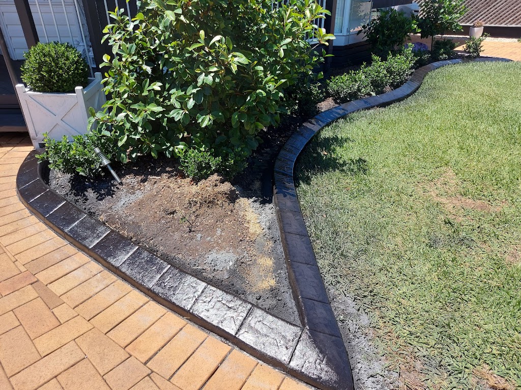 Bretts Continuous Garden Edges | general contractor | 3 Bottlebrush Pl, Lakewood NSW 2443, Australia | 0470018422 OR +61 470 018 422