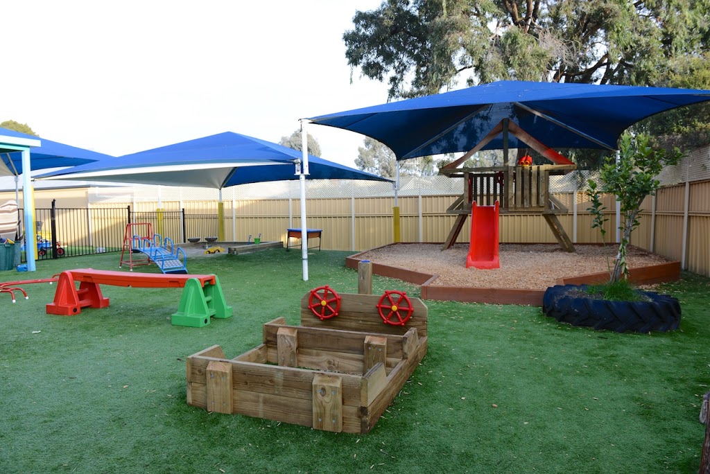 Goodstart Early Learning Flora Hill | 32 Somerville St, Bendigo VIC 3550, Australia | Phone: 1800 222 543