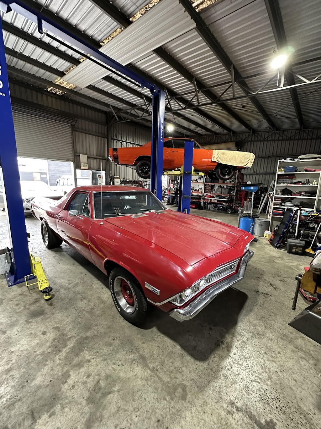 Tinos Classic Car Garage | Unit 8/20 Kenworth Pl, Brendale QLD 4500, Australia | Phone: 0421 474 502