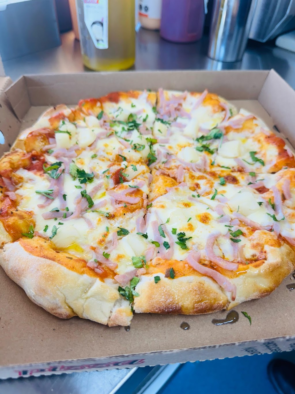 Food 511 | 4 Forest Rd, Greenbank QLD 4124, Australia | Phone: 0425 506 905