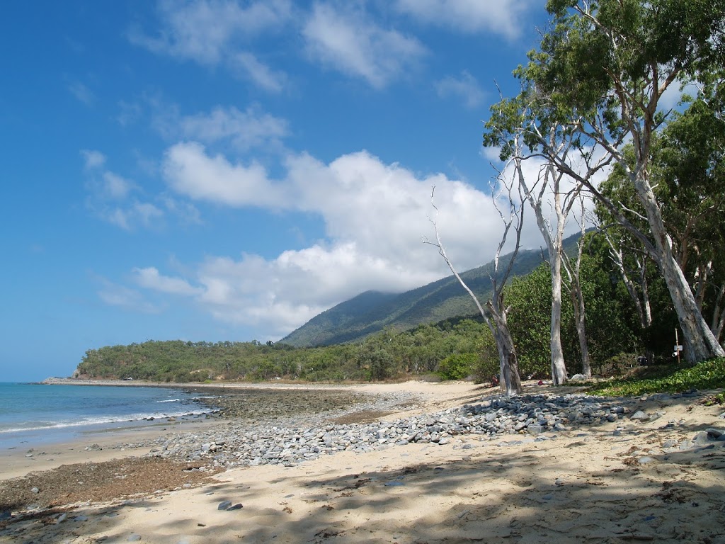 Borderline Beach | park | LOT 7 Captain Cook Hwy Wangetti QLD 4877, Wangetti QLD 4877, Australia