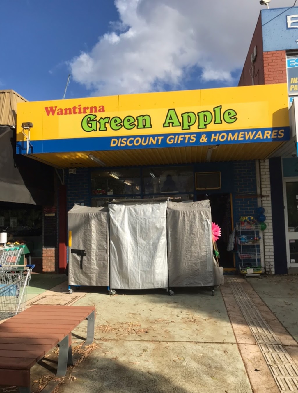 GREEN APPLE Variety store | store | 14 The Mall, Wantirna VIC 3152, Australia