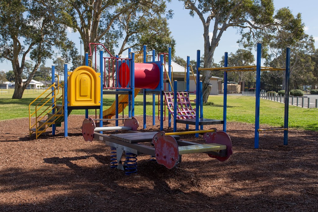 Chapman Oval Playground |  | 33 Channel St, Swansea NSW 2281, Australia | 0249210333 OR +61 2 4921 0333