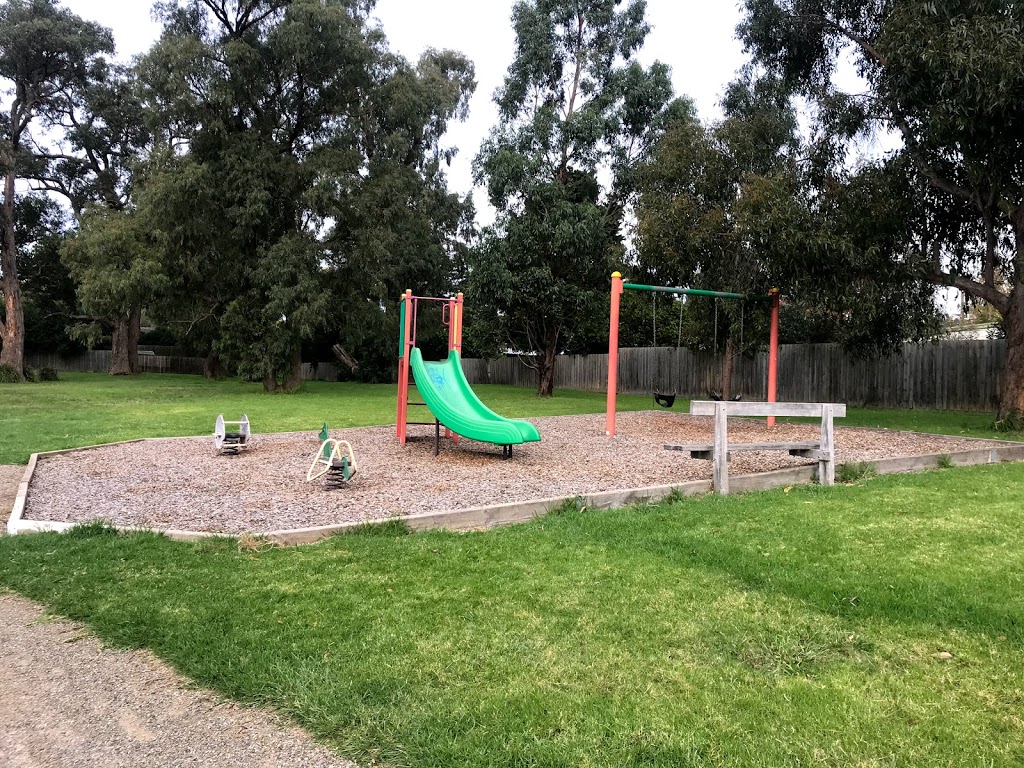 Blackburn- Carronvale Reserve | park | Blackburn Rd, Mooroolbark VIC 3138, Australia