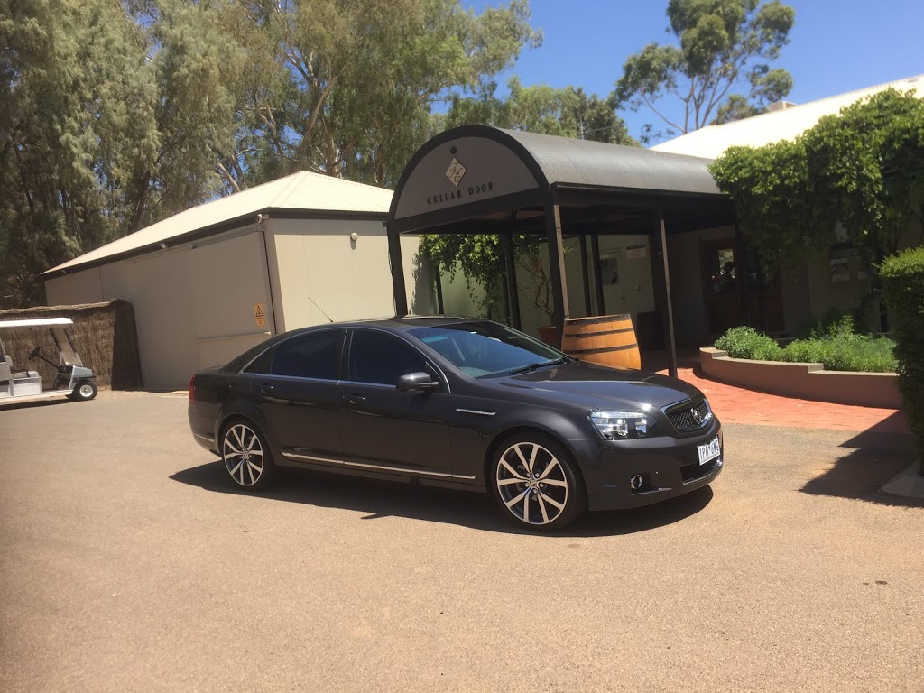 Mildura Limousines | 907 Etiwanda Ave, Mildura VIC 3501, Australia | Phone: 0428 233 623