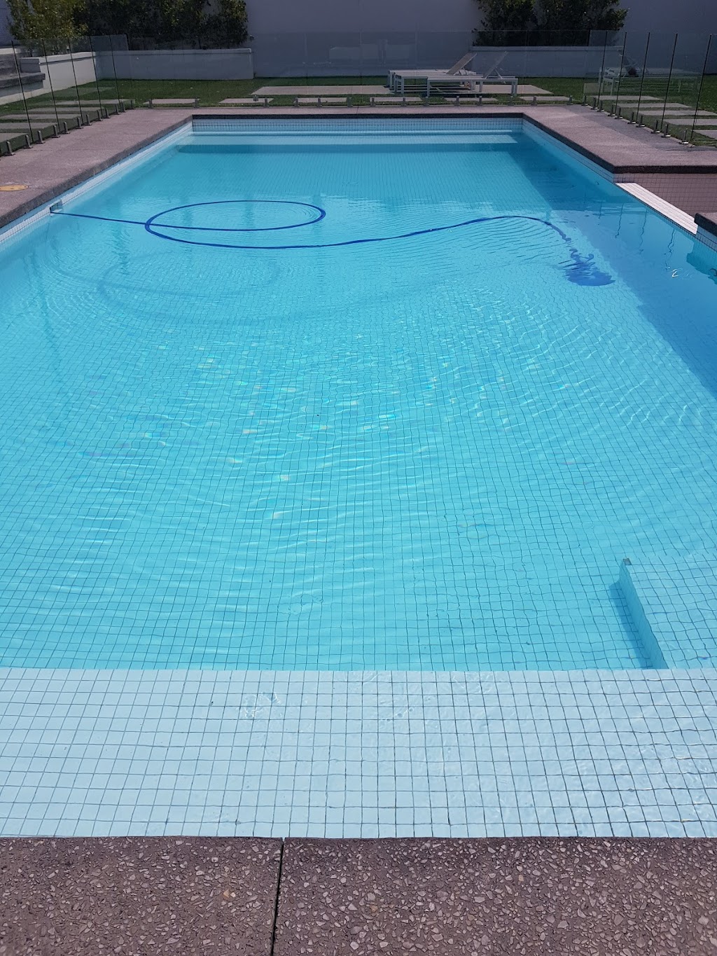 Fresh Water Pools | Karen Ct, Avondale Heights VIC 3034, Australia | Phone: 0422 916 857