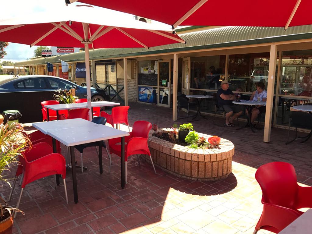 The Coffee Shack Cafe & Restaurant | restaurant | 2 Moreton Terrace, Dongara WA 6525, Australia | 0899271155 OR +61 8 9927 1155