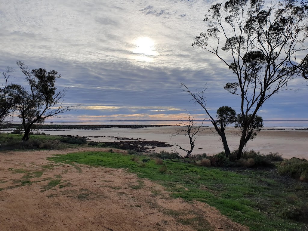 Lake Tyrrell | Lake Tyrrell Rd, Lake Tyrrell VIC 3533, Australia | Phone: 13 19 63