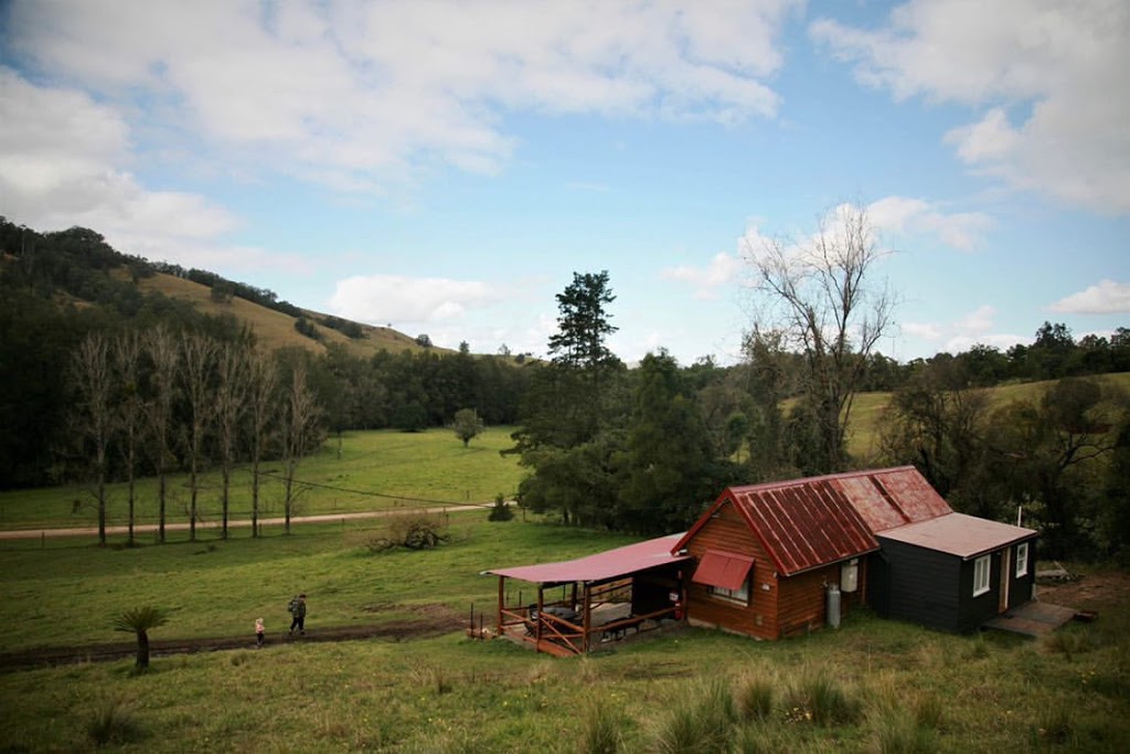 FrancLee Upper Allyn - The Dairy Cabin | lodging | 3545 Allyn River Rd, Upper Allyn NSW 2311, Australia | 0425327925 OR +61 425 327 925