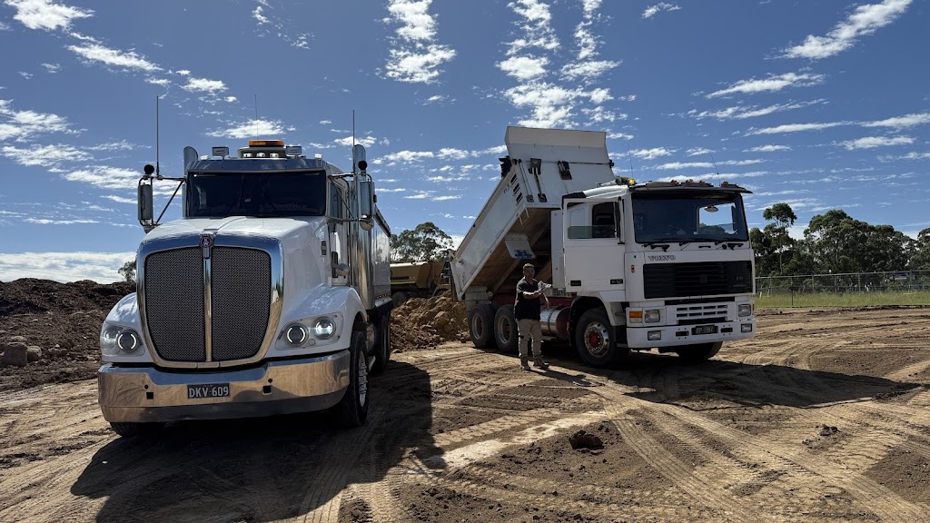 DKV haulage & civil | Camden Valley Wy, Denham Court NSW 2565, Australia | Phone: 0415 141 281