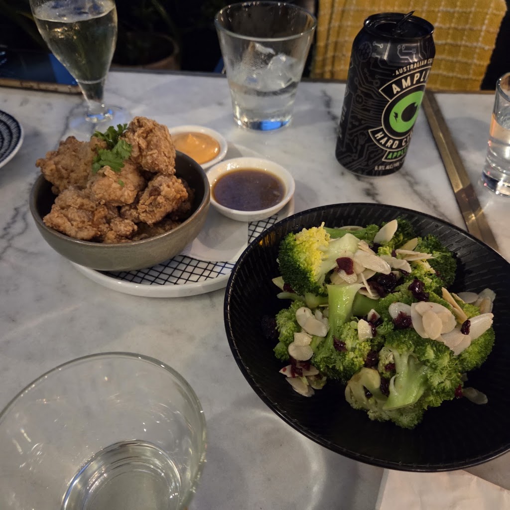 Honkas Bar + Eats | 11 Roslyn St, Potts Point NSW 2011, Australia | Phone: (02) 9331 1184