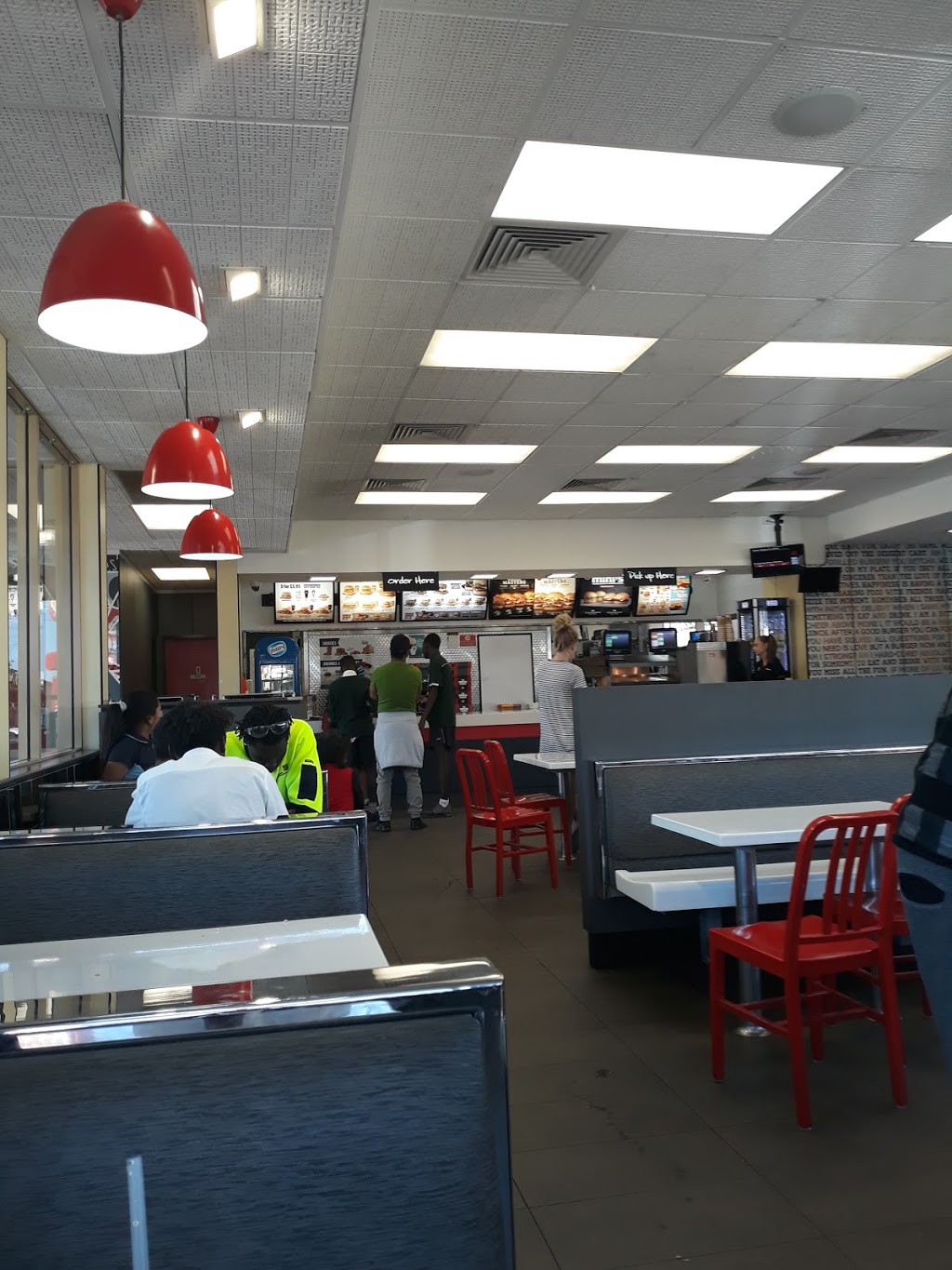 Hungry Jacks | restaurant | Cnr Commercial Road &, Park Terrace, Salisbury SA 5108, Australia | 0882507717 OR +61 8 8250 7717