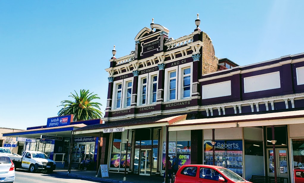 壁畫小鎮 | shopping mall | AU TAS Sheffield B14 62-54, Sheffield TAS 7306, Australia