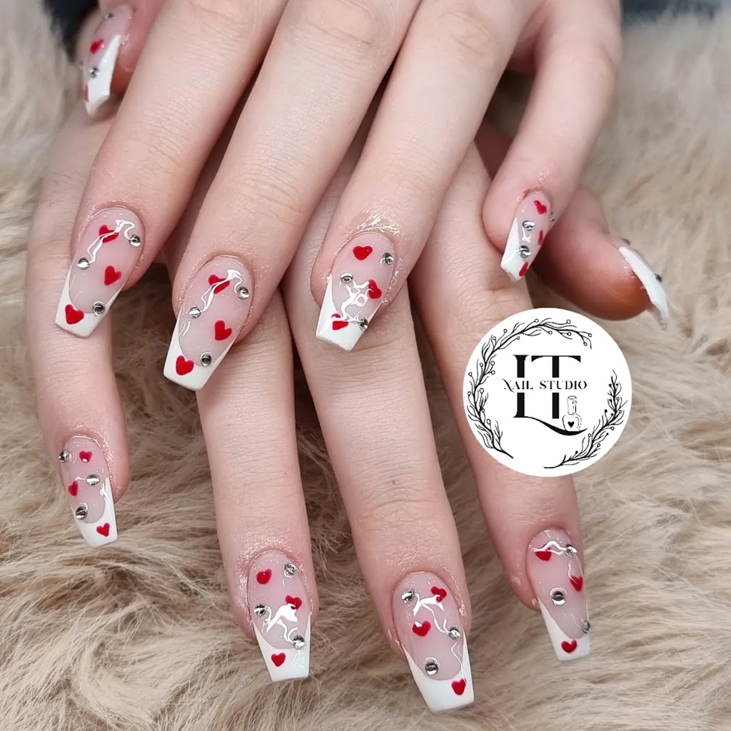 LT Nail Studio | 19 Promenade Cct, Rothwell QLD 4022, Australia | Phone: 0449 824 714