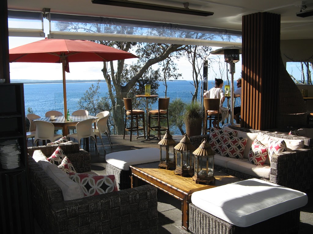 Mollymook Beach Units | lodging | 1 Ingold Ave, Mollymook NSW 2539, Australia | 0244556988 OR +61 2 4455 6988