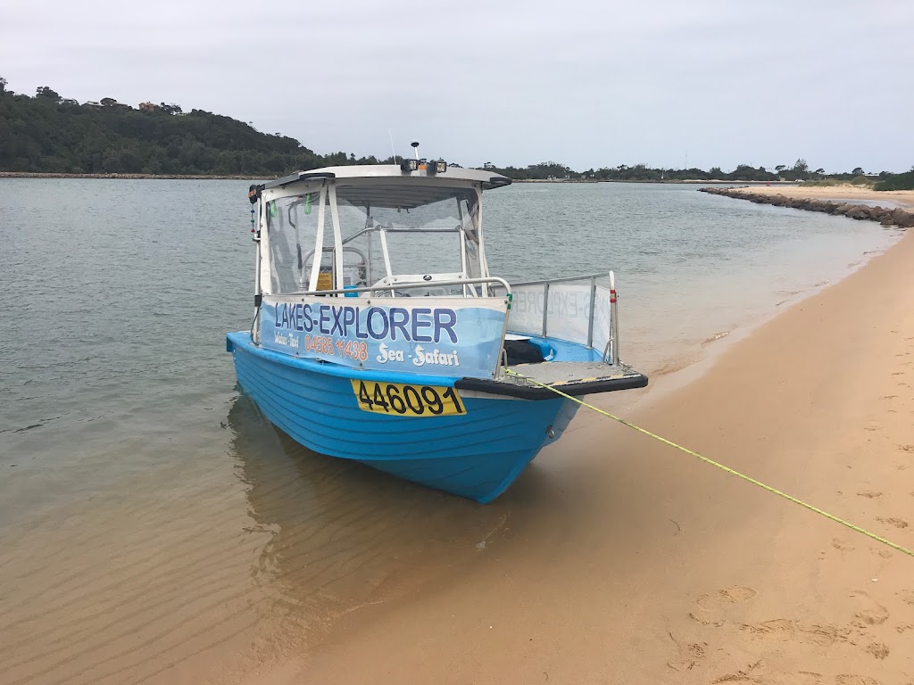 Water-Taxi | Main Beach Walk, Lakes Entrance VIC 3909, Australia | Phone: 0458 511 438