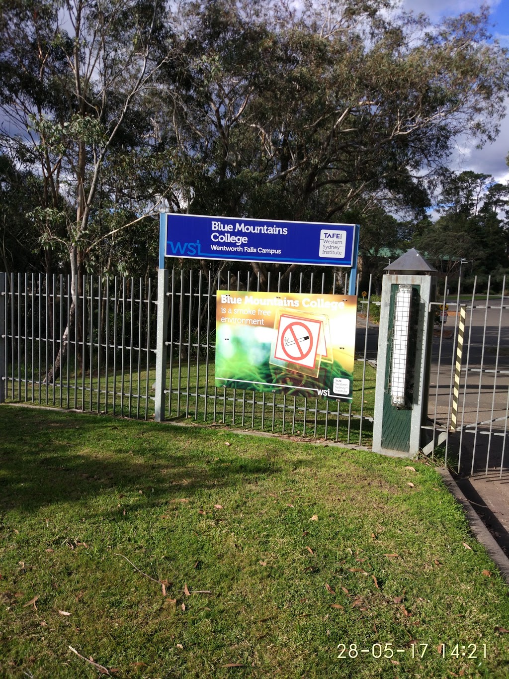 Blue Mountains Grammar School | school | 3 Matcham Ave, Wentworth Falls NSW 2782, Australia | 0247579000 OR +61 2 4757 9000