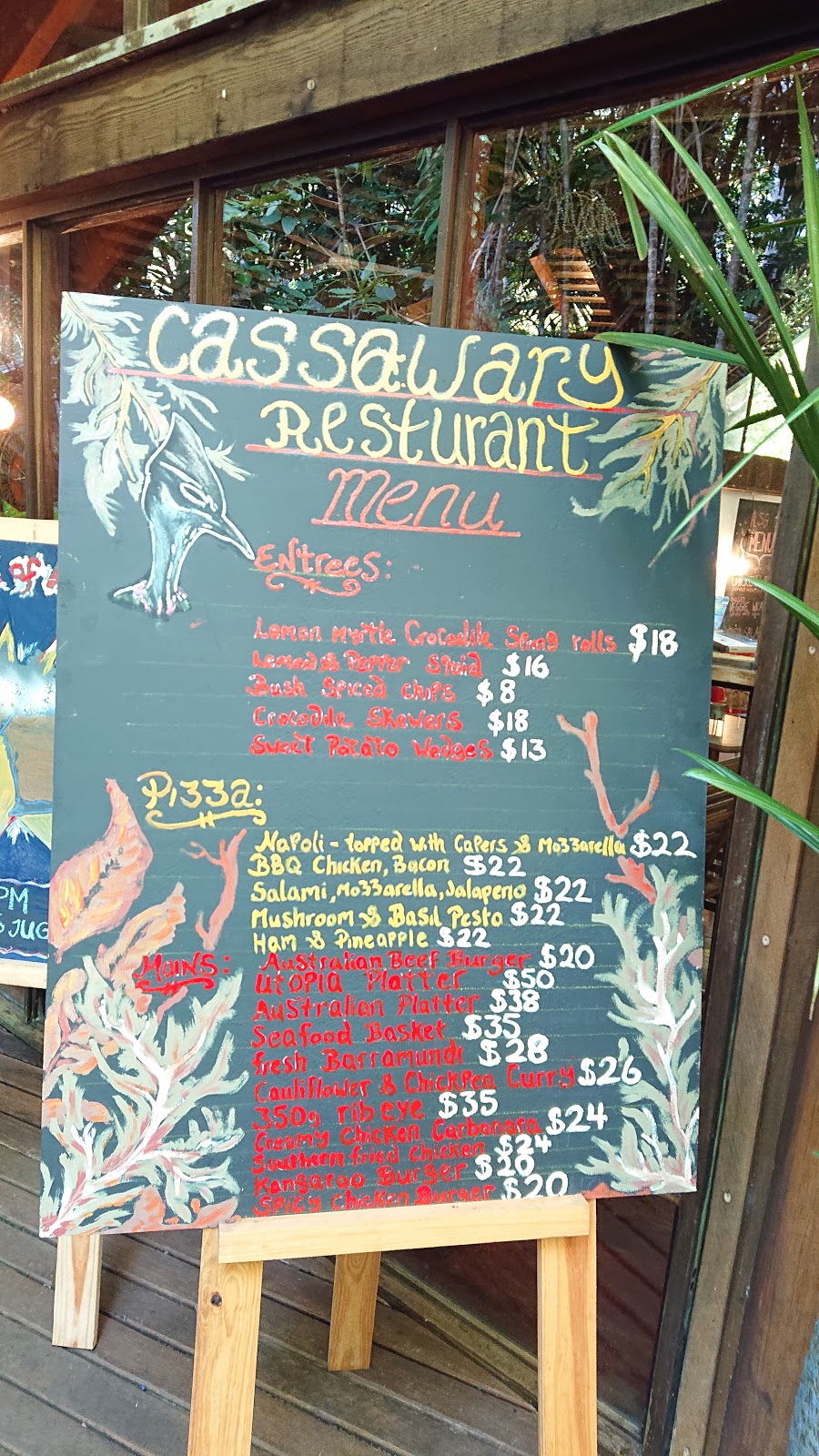 Cassowary Restaurant | restaurant | 36 Camelot Cl, Cape Tribulation QLD 4873, Australia | 0740980000 OR +61 7 4098 0000