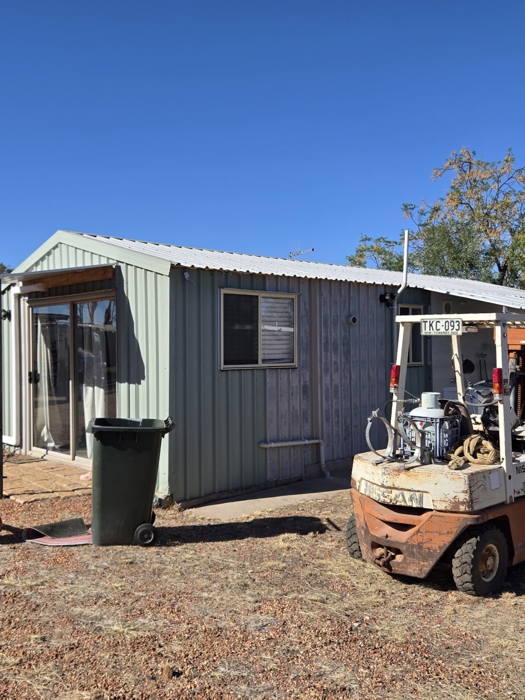 Roof painting and repairs Thornton | 14 Government Rd, Thornton NSW 2322, Australia | Phone: 1300 371 437