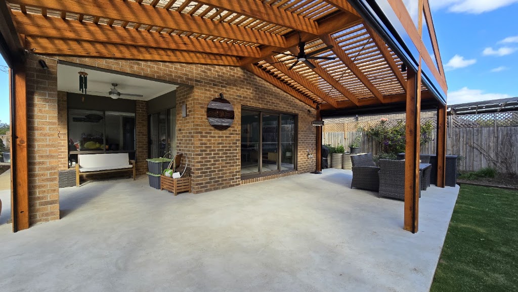 Rylock Windows Geelong | 20 Cylinders Dr, Torquay VIC 3228, Australia | Phone: (03) 5278 8711