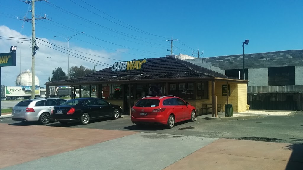 Subway | restaurant | 146-148 Frankston Road Corner Greens and Frankston Roads, Dandenong South VIC 3175, Australia | 0397934995 OR +61 3 9793 4995